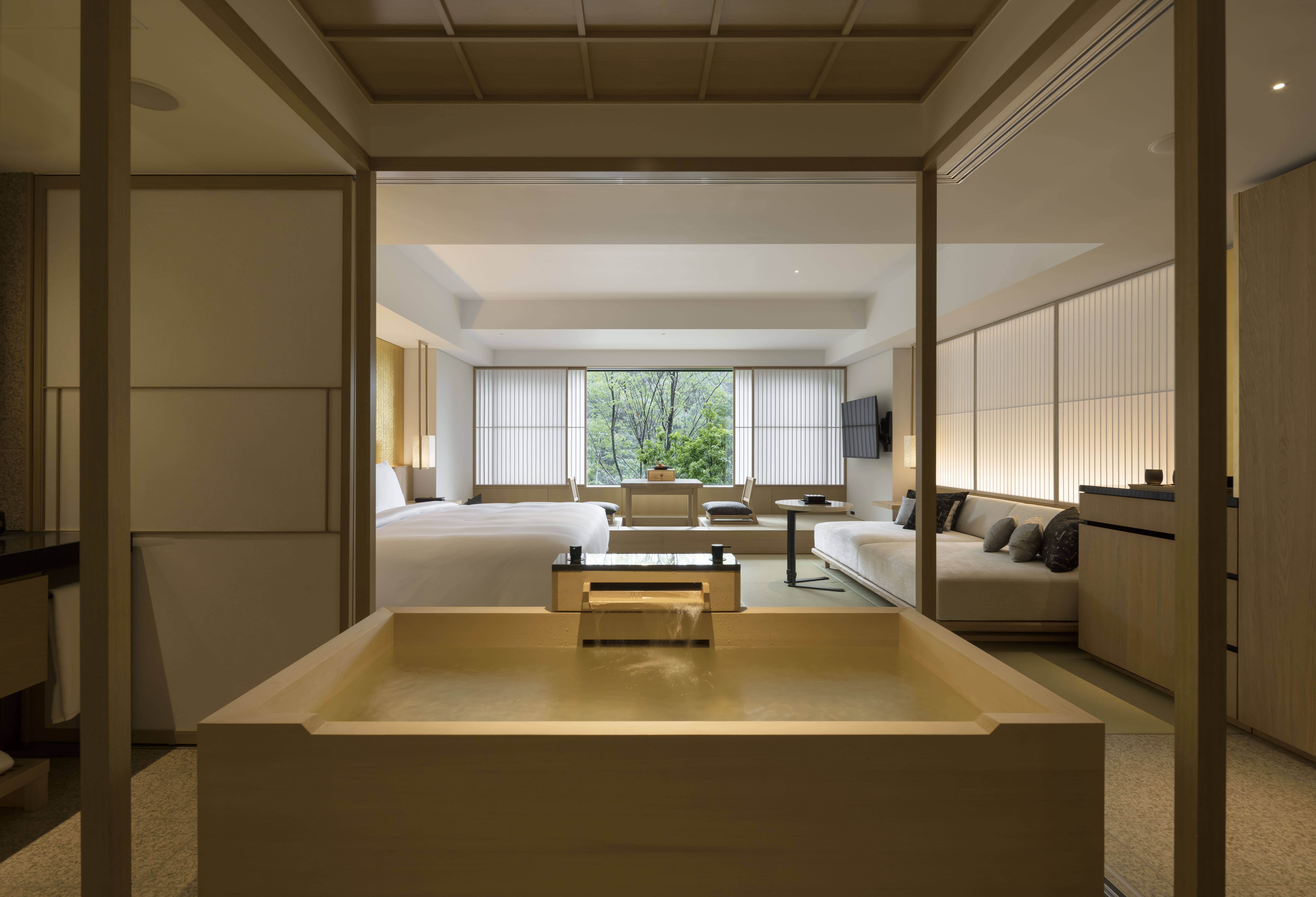 Grand Serenity Room